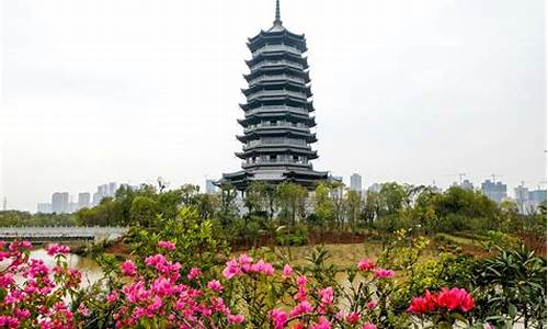 春节期间五象湖公园有灯展,五象湖公园游玩攻略