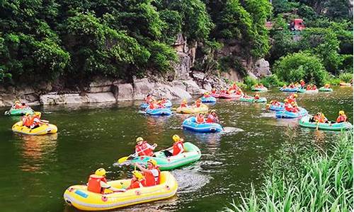 红河谷森林公园漂流,红河谷景区漂流