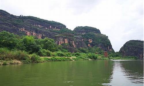 龙虎山一日游门票价格_龙虎山旅游攻略一日游线路推荐