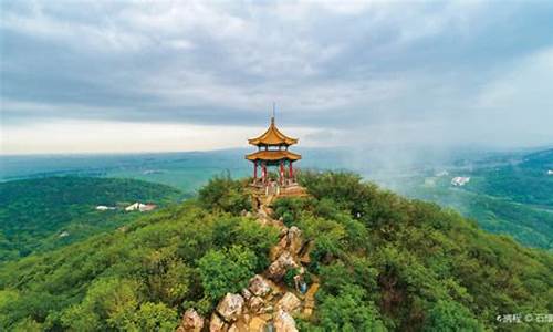 赞皇棋盘山景区-赞皇棋盘山旅游攻略